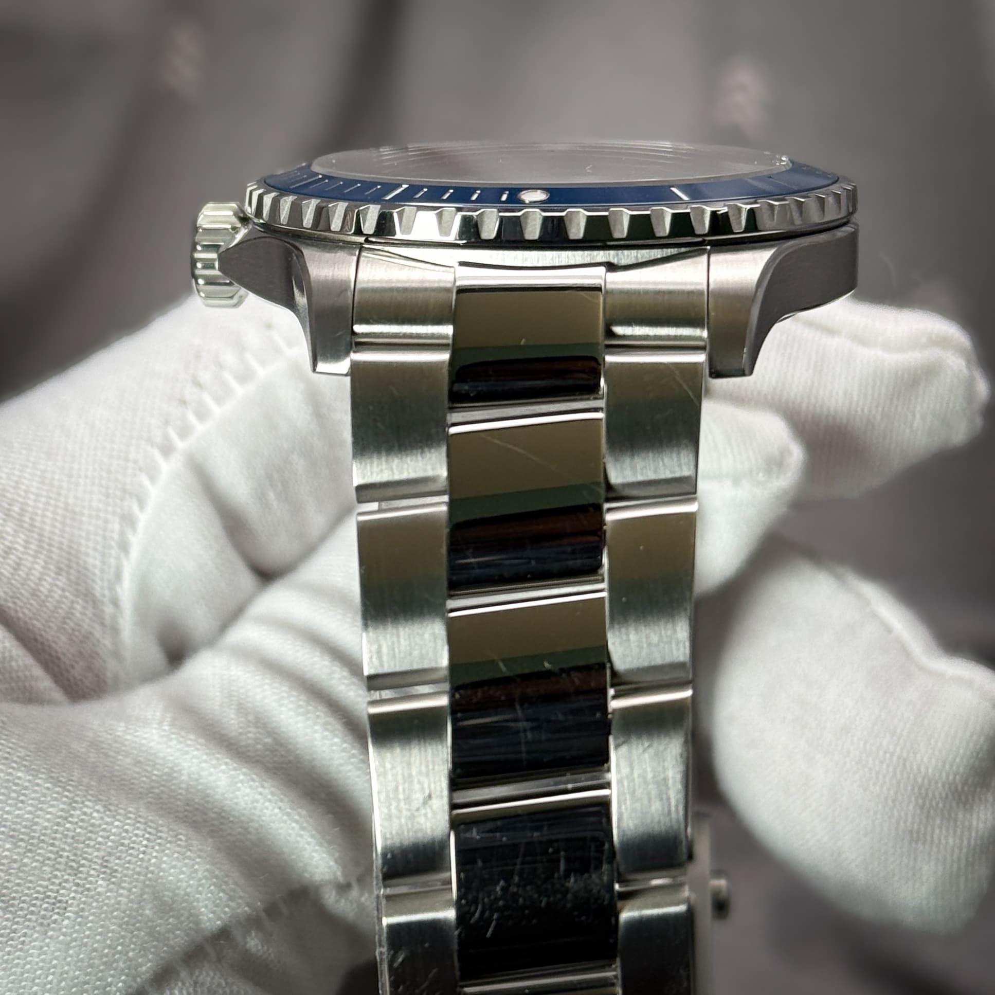 Breitling Superocean 42 (Ref. A17375E71G1A1) — photo 7