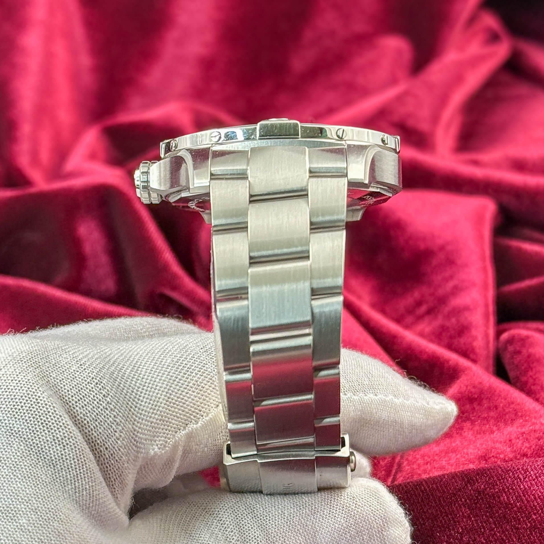 Breitling Avenger (Ref. A17328101C1A1) — photo 5
