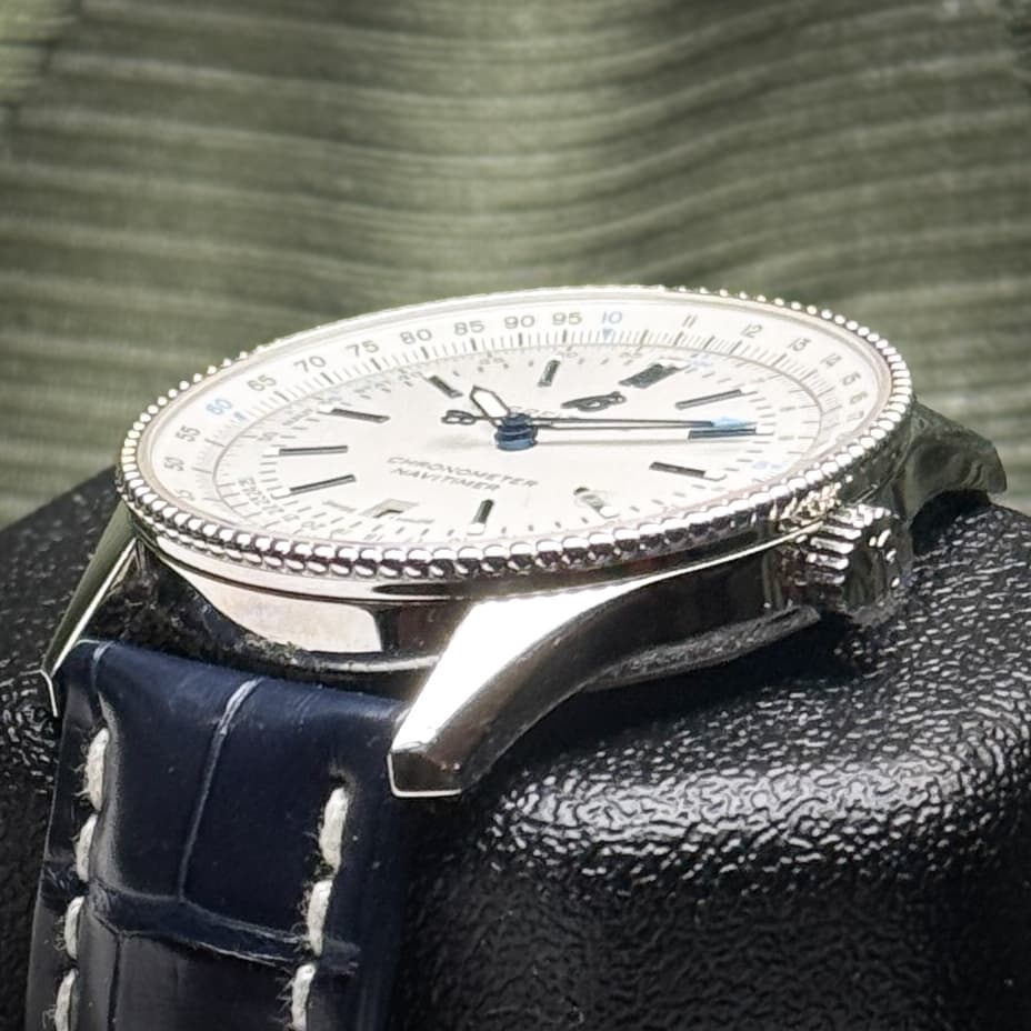 Breitling Navitimer (Ref. A173263A1G1P1) — photo 6