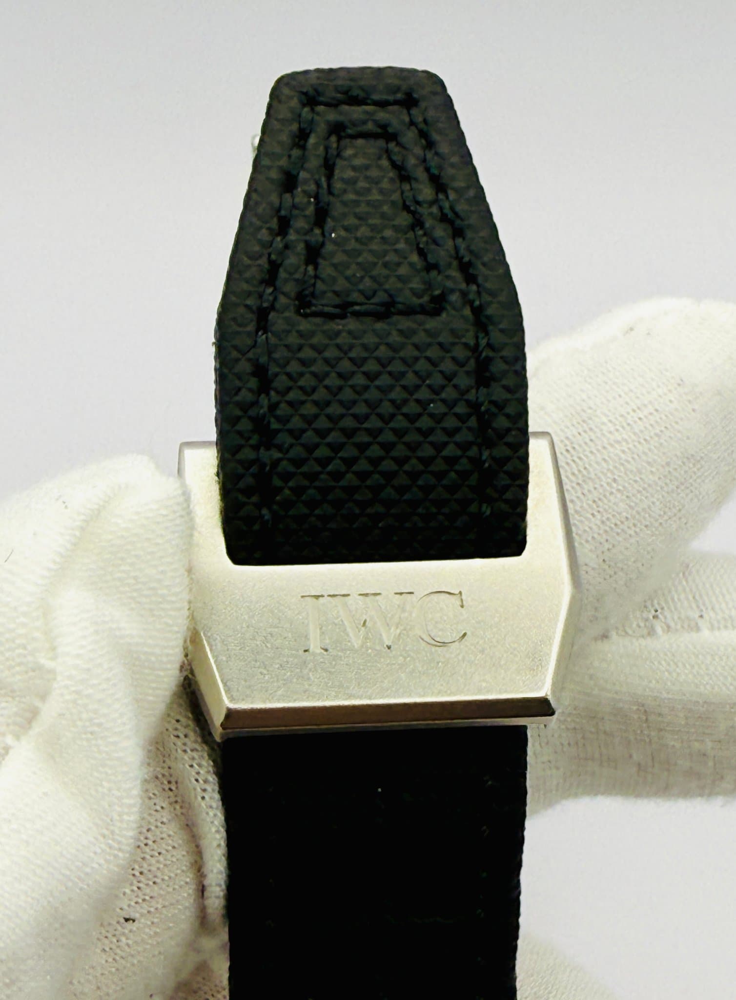 IWC Pilot Chronograph Top Gun (Ref. IW388001) — photo 10