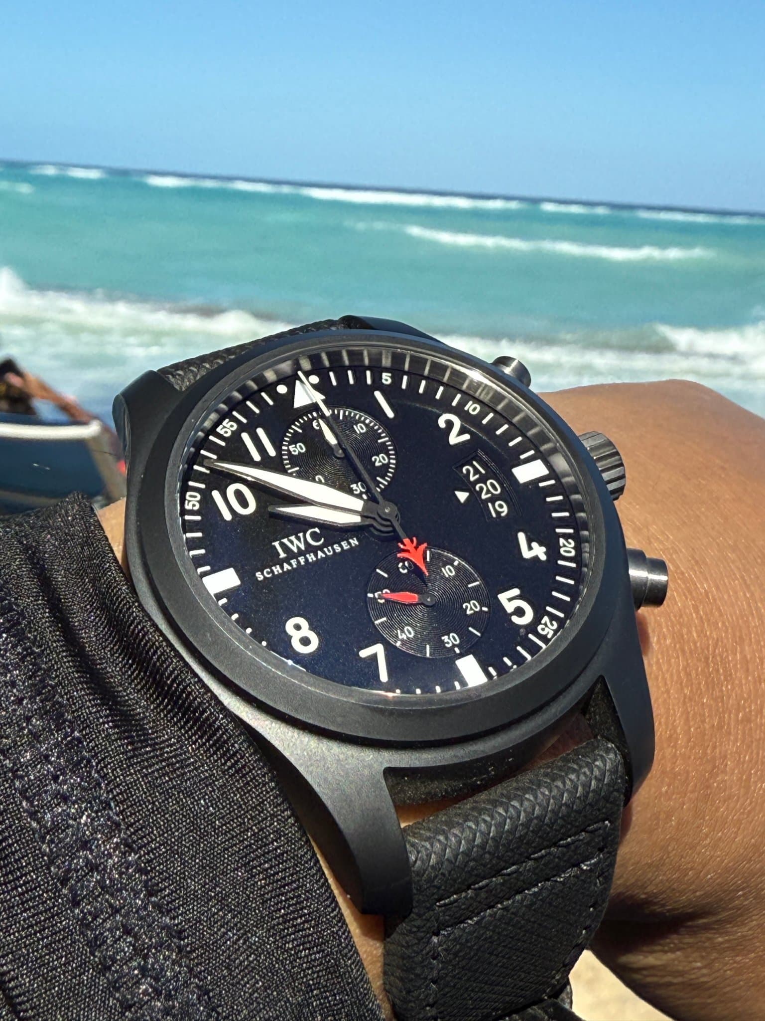IWC Pilot Chronograph Top Gun (Ref. IW388001) — photo 11