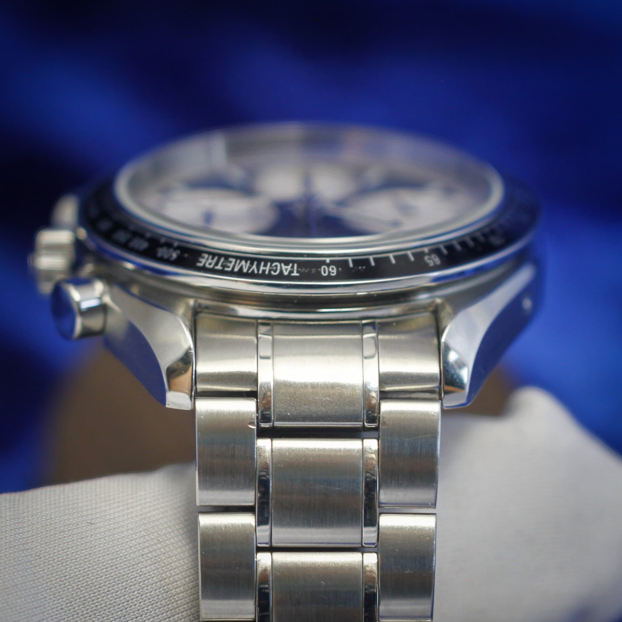 Omega Speedmaster Racing (Ref. 326.30.40.50.01.002) — photo 5