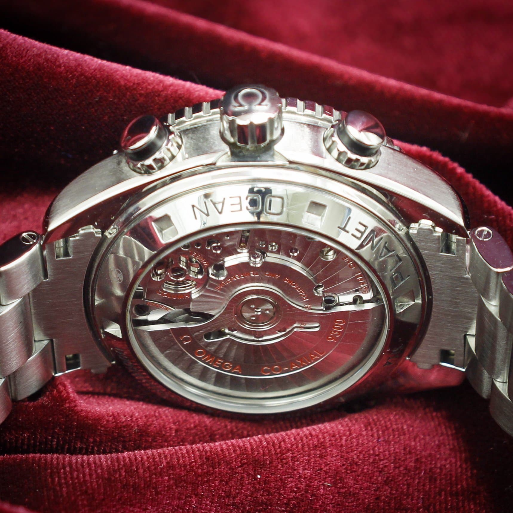 Omega Seamaster Planet Ocean Chronograph (Ref. 232.30.46.51.01.003) — photo 10