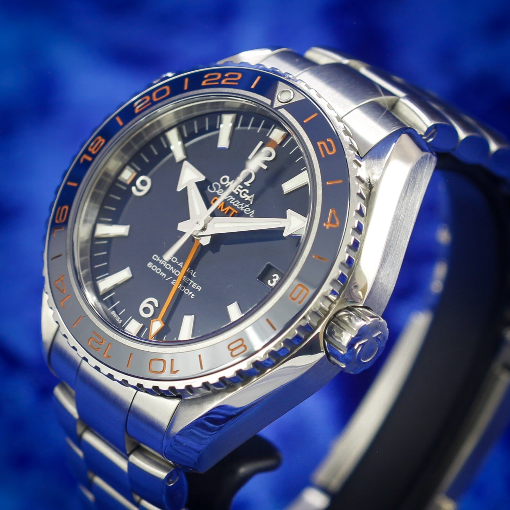 Omega Seamaster Planet Ocean (Ref. 232.30.44.22.03.001) — photo 2