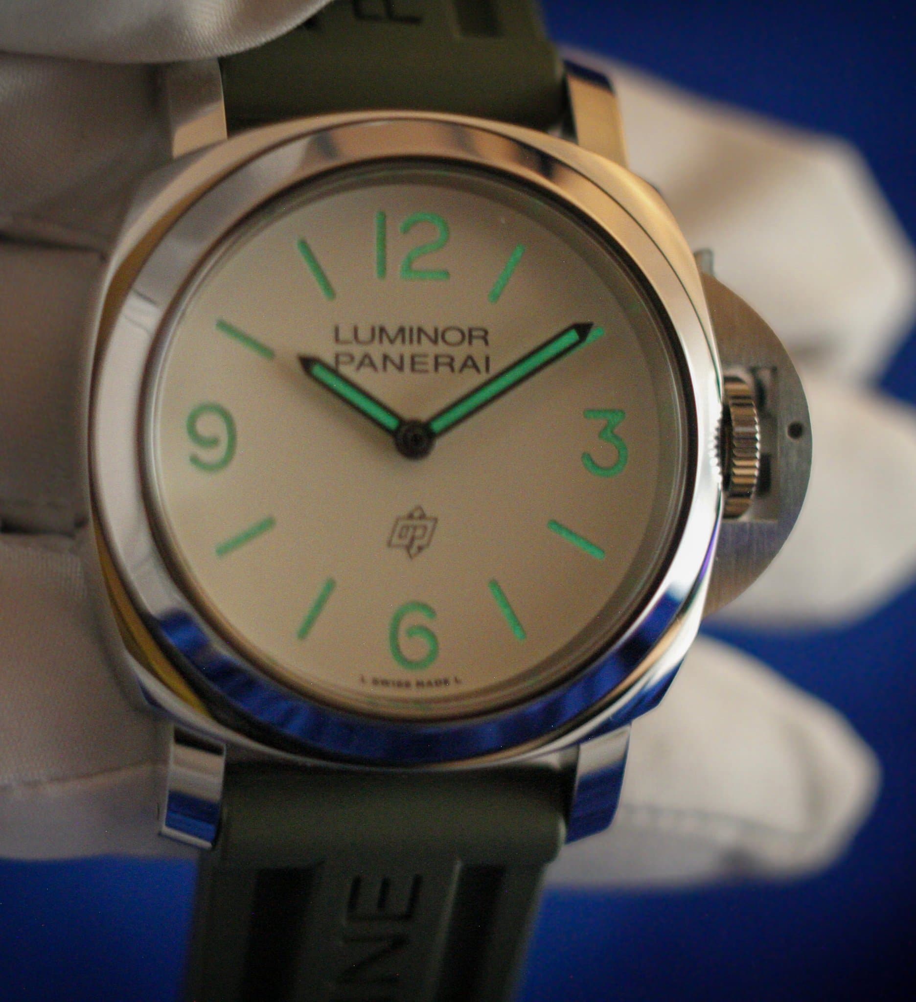 Panerai Luminor Base Logo (Ref. PAM 01087) — photo 2
