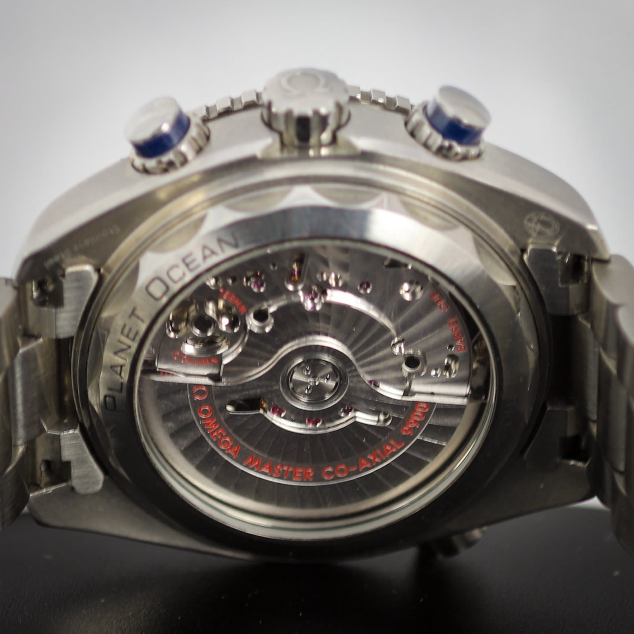 Omega Seamaster Planet Ocean (Ref. 215.30.46.51.03.001) — photo 9