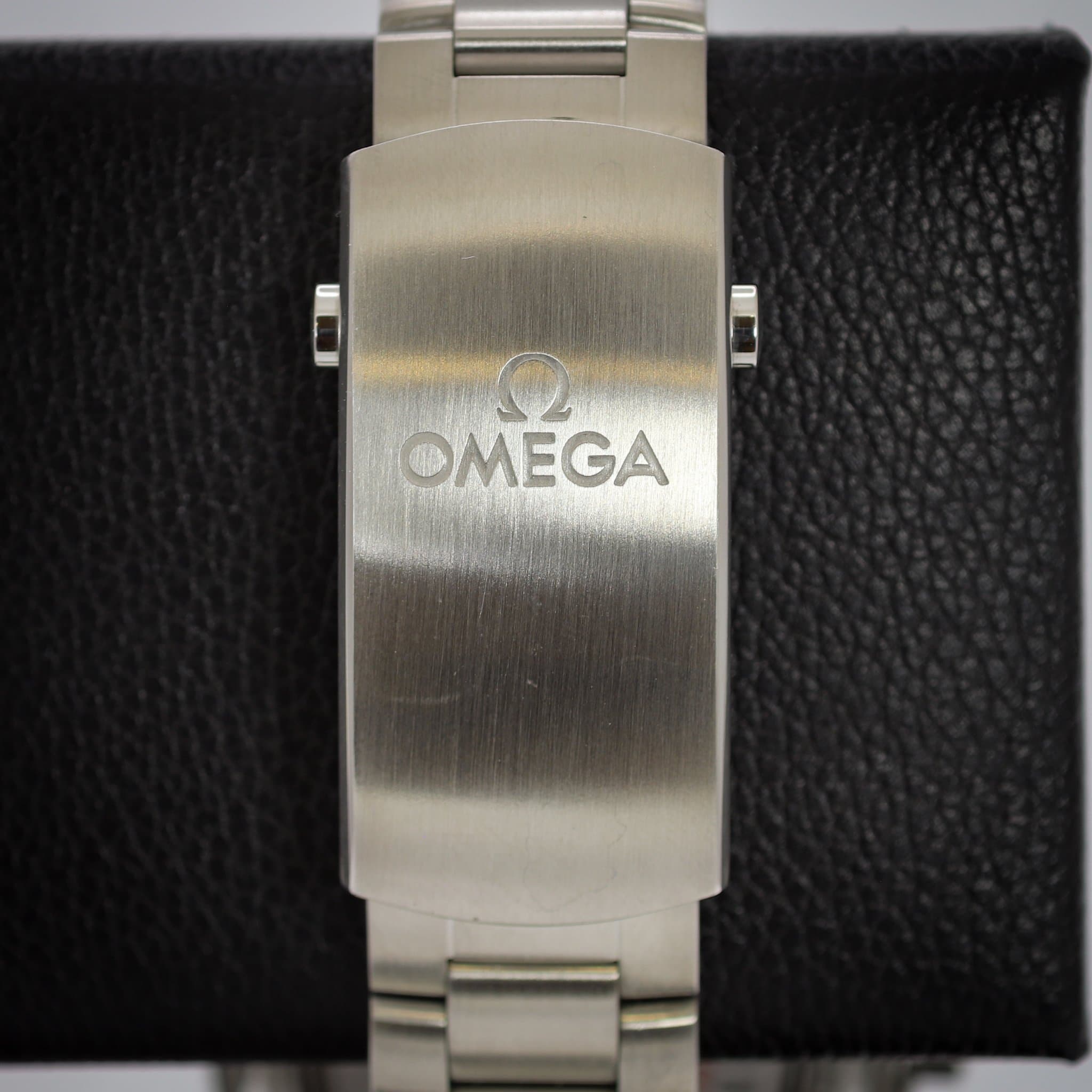 Omega Seamaster (Ref. 215.30.44.21.04.001) — photo 9