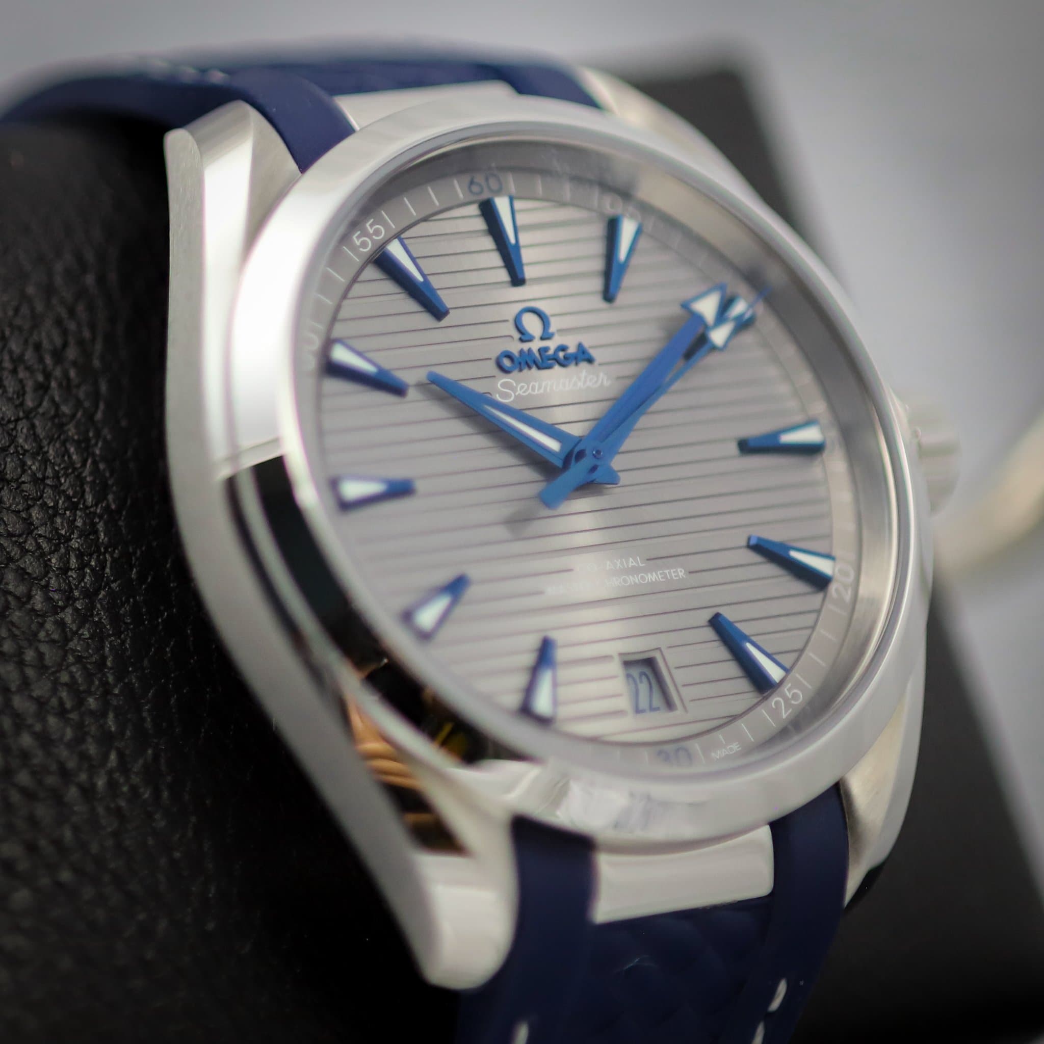 Omega Aqua Terra (Ref. 220.12.41.21.06.001) — photo 3