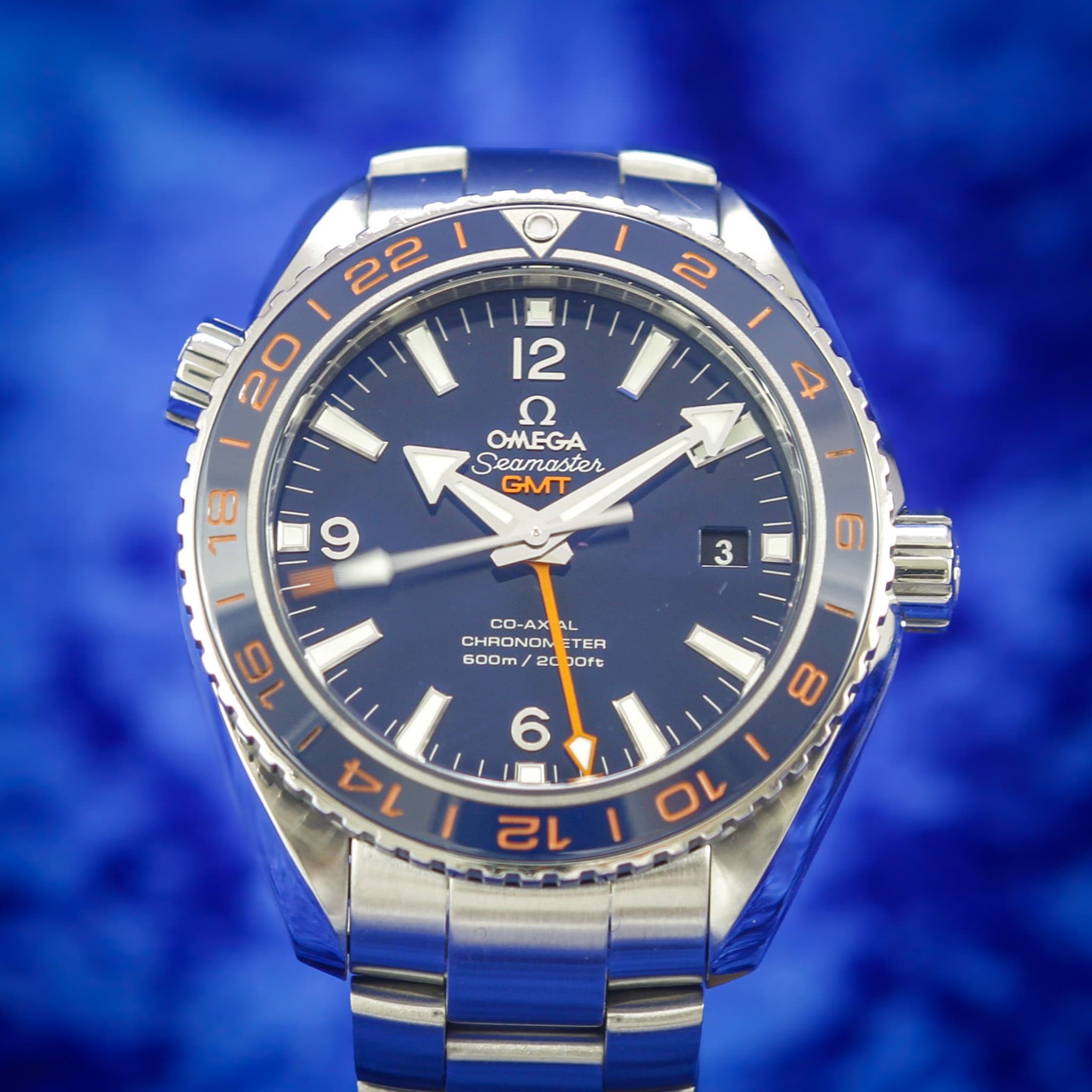 Omega Seamaster Planet Ocean (Ref. 232.30.44.22.03.001)