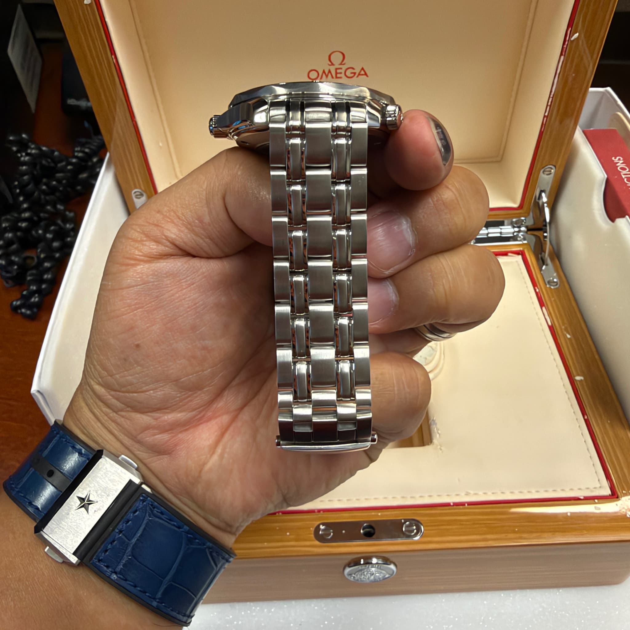 Omega Seamaster Diver 300M (Ref. 212.30.41.20.01.003) — photo 4